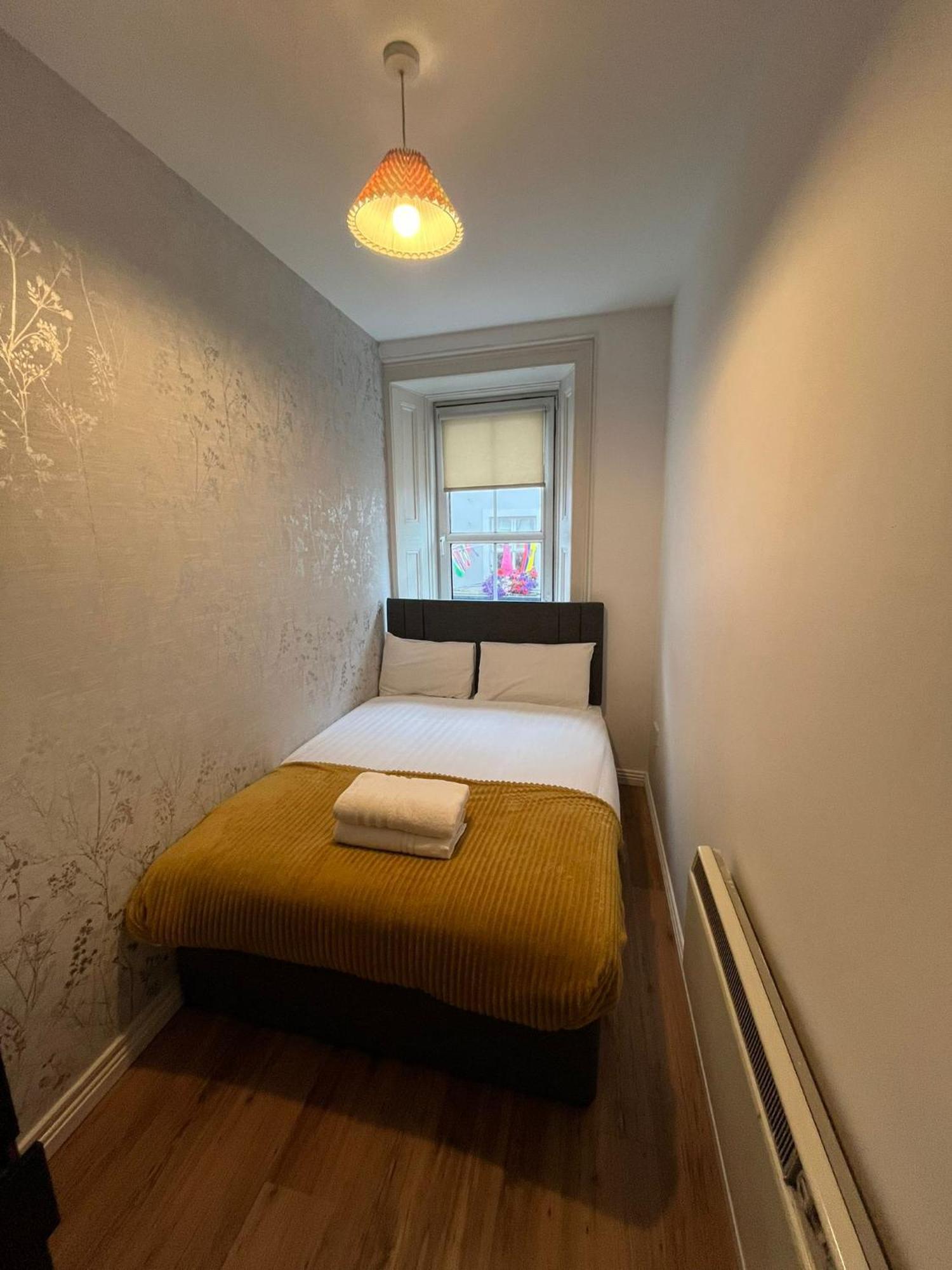 Appartamento Latin Quarter Townhouse Galway Esterno foto