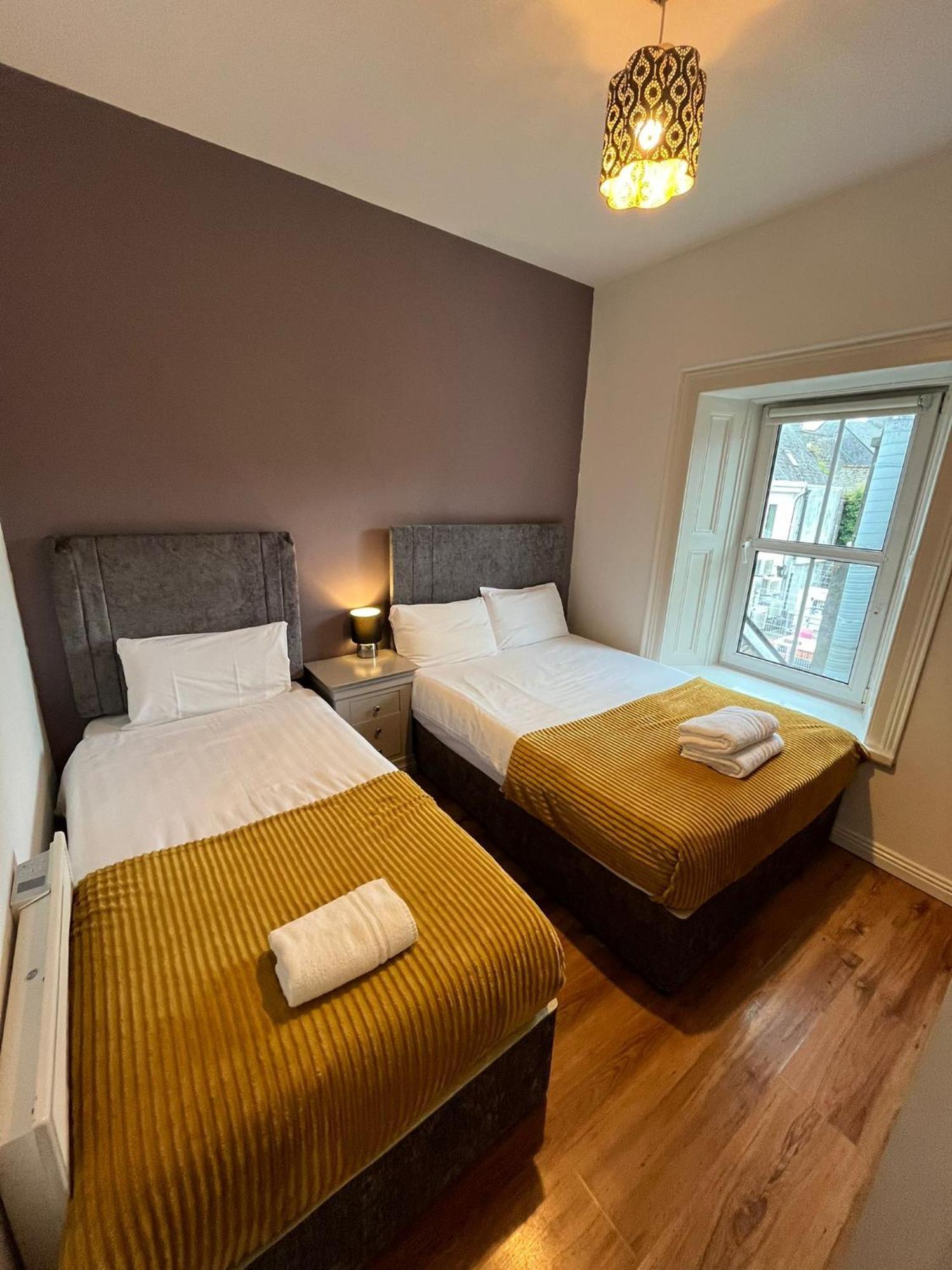 Appartamento Latin Quarter Townhouse Galway Esterno foto